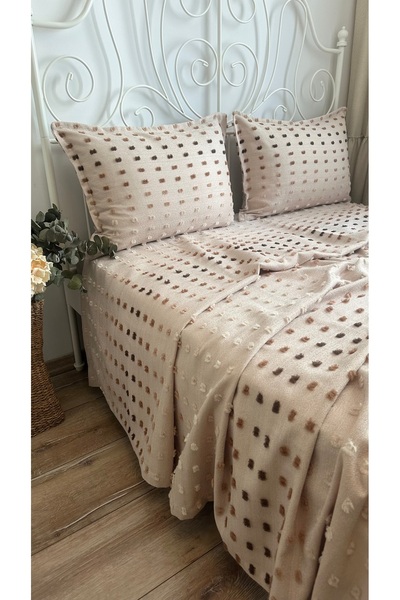 Decamor home Lale Model Bej / Kahverengi Yatak Örtüsü Ve Pike Takımı Çift Kişilik