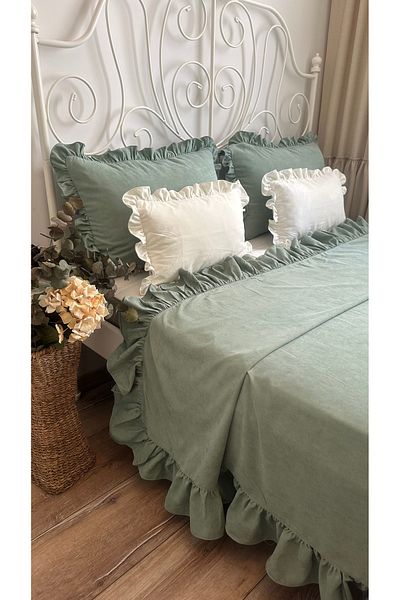 Decamor home Vintage Sage Green Ruffled Bedspread Double 3 Pieces