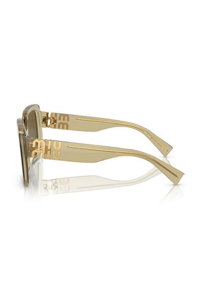 Miu Miu سمو 10y 11m-01t 56