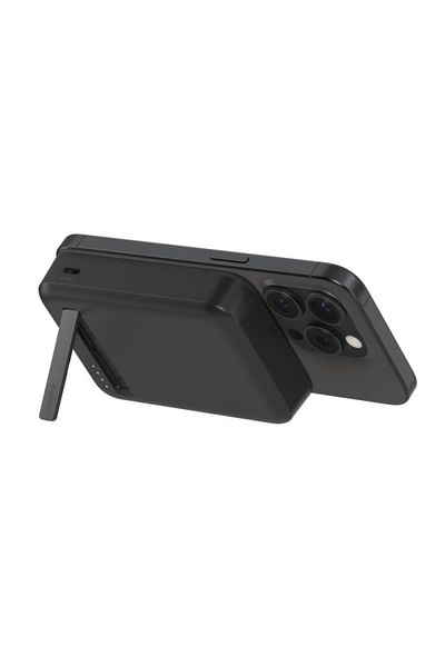 Belkin باور بانك لاسلكي مغناطيسي بتقنية Boostcharge Qi2 من Belkin - سعة 10000 مللي أمبير/ساعة - 15 وات + حامل
