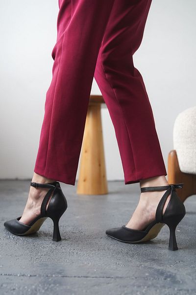 GOFFSHOES Pantofi cu toc ascuțit Seric de damă - piele neagră