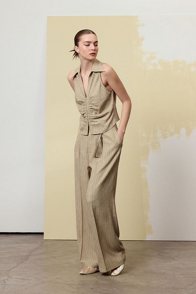 Berr-ın Beige R], 
 
