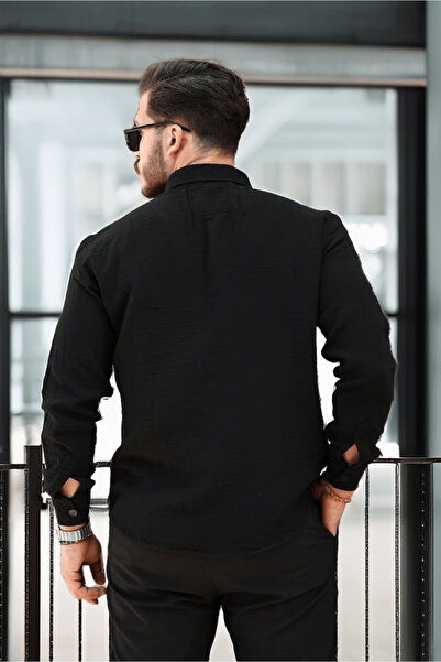 Valiberta Дихаюча напівдовга сорочка з муслінової тканини з довгими рукавами та коміром - чорна