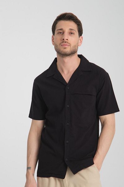 Store 100% Cotton, Modern Cut, Stylish, Comfortable, Pocket Detailed, Buttoned Short Sleeve Shirt