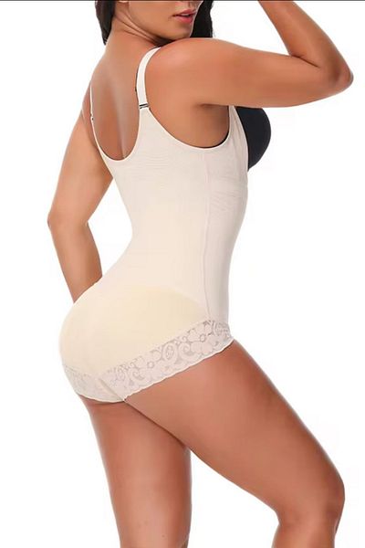 İNCEYAŞAM Laser Cut - Corset Providing Instant Review Hourglass Image