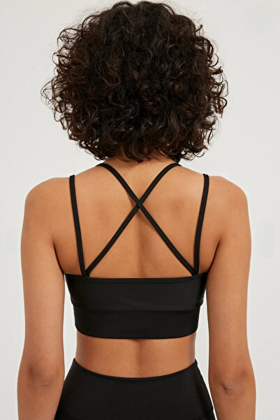 SAVUR Sportos női melltartó párnákkal - Sportos melltartó párnákkal és kereszt háttámlával