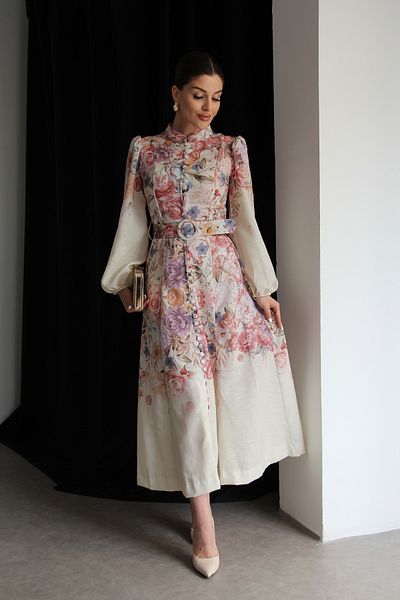 Julidress Μπεζ φόρεμα με κουμπιά με όρθιο γιακά με μοτίβο με ζώνη μίντι μήκους Premium σχέδιο λινό