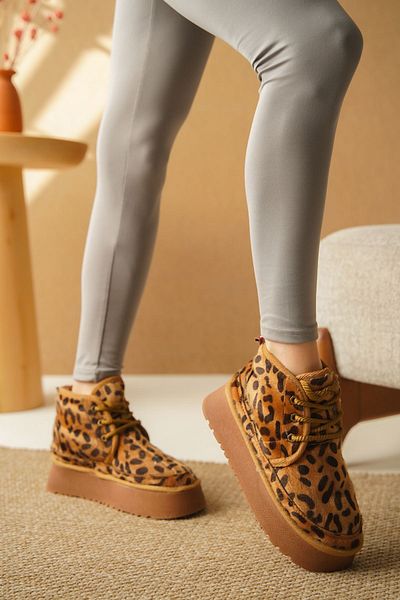 MODAADAM Cizme scurte de damă cu model leopard din shearling pastor