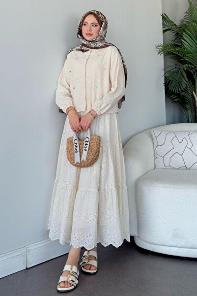 Hazamoda بدلة تنورة جبر بتفاصيل حجرية إكرو