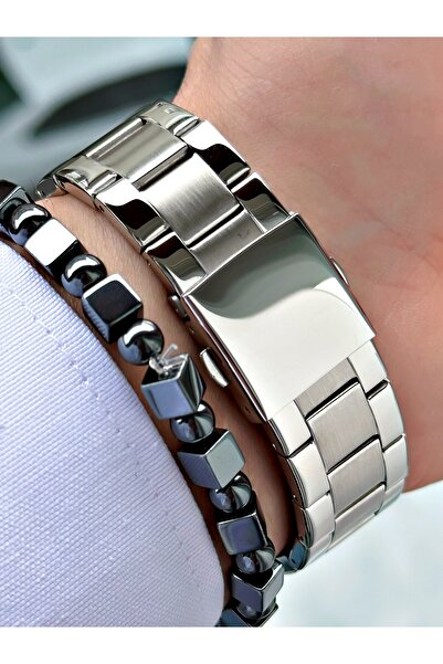 Ferrucci FERRUCCİ FUNCTION SİYAH KADRANLI GÜMÜŞ METAL ERKEK KOL SAATİ