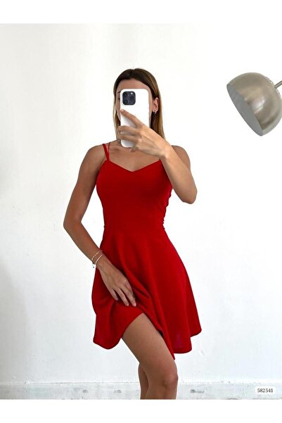 Modafeminen İnce Askılı Sırt Detay İthal Krep Kumaş Elbise 582541 Kirmizi