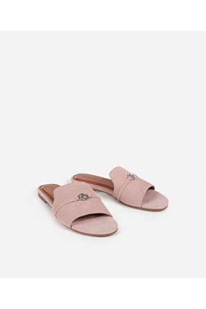 İpekyol Geniş bantlı metal tokalı terlik