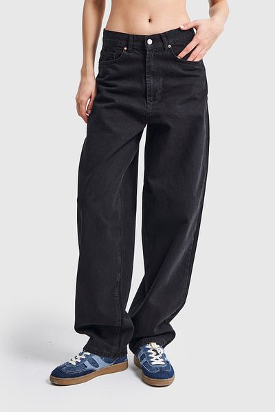 its basic Women's Black Color Skater Fit Loose Fit Denim Pants