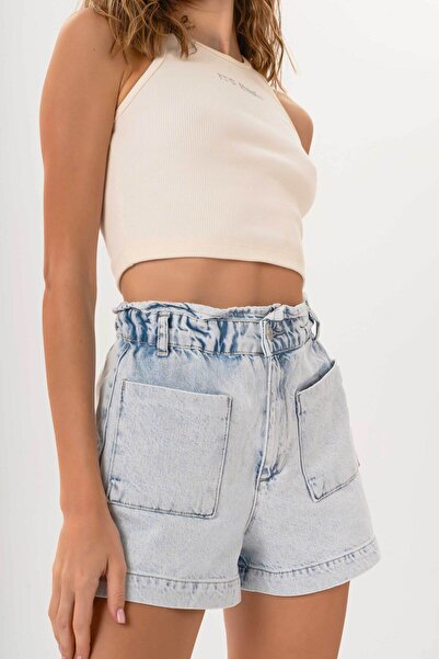 its basic Women's - Slim Snow Color, Front Pocket, Elastic Waist Denim Shorts
