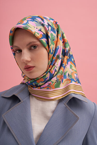 Aker Çiçek Desenli İpek Krep Saten Eşarp