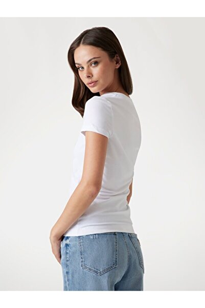 Guess Γυναικείο μπλουζάκι με λογότυπο Cn Ss Slim Fit