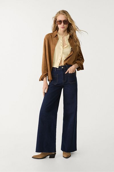 Stradivarius بنطلون جينز بقصّة مستقيمة مع جيوب