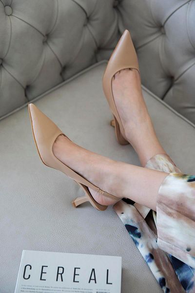 STRASWANS Silver Women's Heeled Leather Shoes Tan