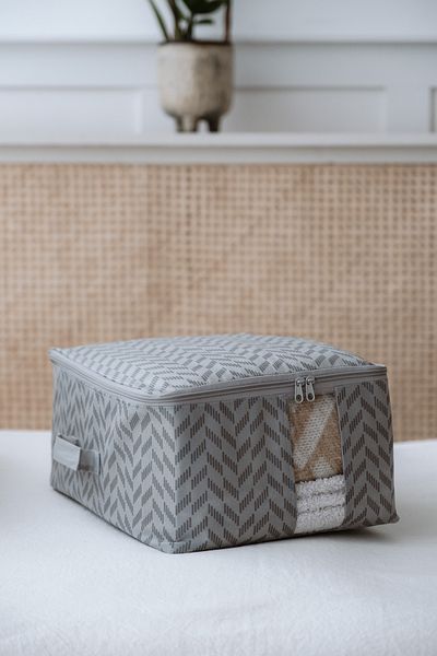 Serstil Cabinet / Baseboard Organizer with Clear Window - Clothes, Bedding, Towels Storage Bag Small 28X35X18Cm