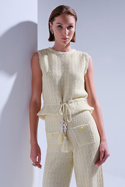 JOIN US Büzgülü Püskül Detaylı Sarı Tüvit Bluz