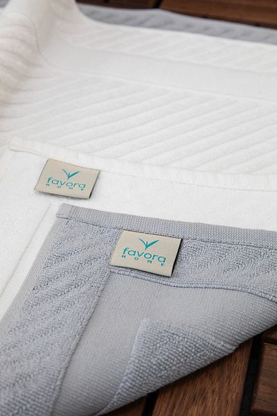 FAVORA Leoline 100% Cotton Premium 2-Piece Foot Towel - Gray - White