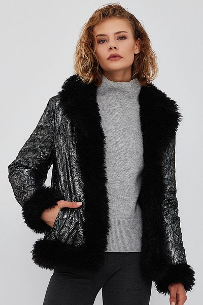 Derimod Jet Set Women's Black Plush Jacket - Double Sided 23wgd50944s