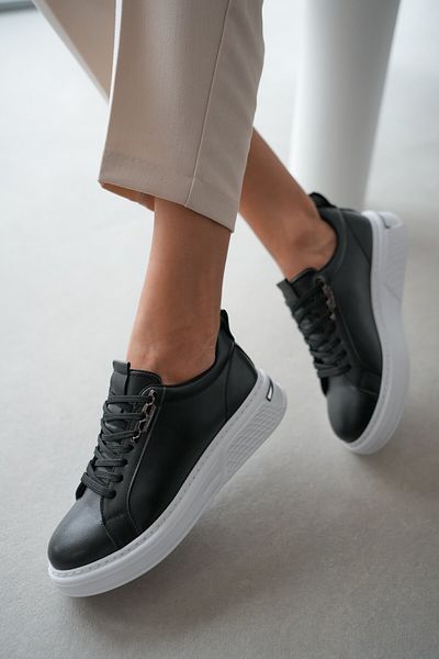 selinshoes Darlin White Sole Women's Lace-Up Sneaker with Snap Accessories - Black