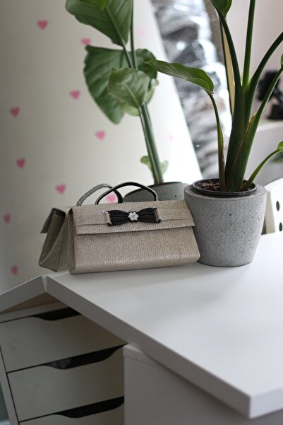 Moom Bag Γυναικεία βραδινή τσάντα χειρός με χρυσό ασημί λουλούδι με λαβή