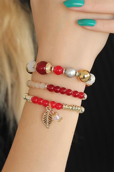 BESKAR Burgundy Red Beaded Bracelet