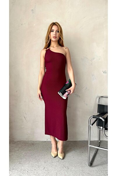 Angel Mia Rochie cu un singur umăr cu cataramă Bordeaux