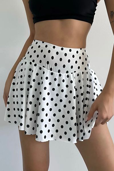 02Lady Fashion Women's Polka Dot High Waist Shorts Skirt – Stylish and Comfortable Skirt Model