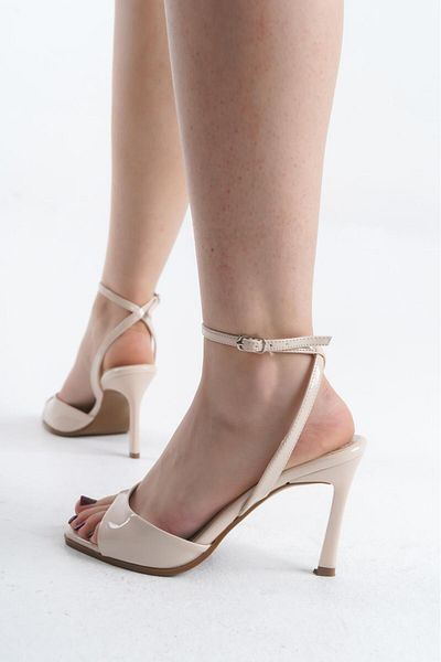 NITU Shoes Pantofi cu toc înalt cu curea la gleznă din piele lacuită