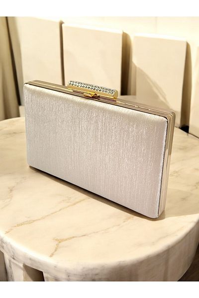 Biçanta Skin Nude Color Glitter Satin Γυναικείο βραδινό φόρεμα Τσάντα Γάμος Αρραβώνας Αποφοίτηση