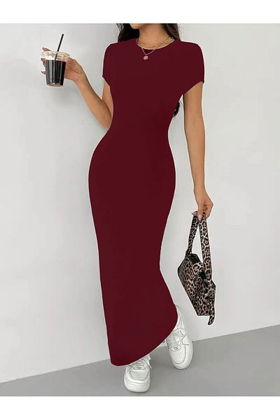 segiza Kurzärmliges, figurbetontes Maxikleid aus Lycra-Spezialstoff in Weinrot