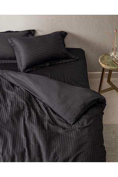 Madame Coco Elicia Doppelt gestreiftes Satin-Bettbezug-Set
