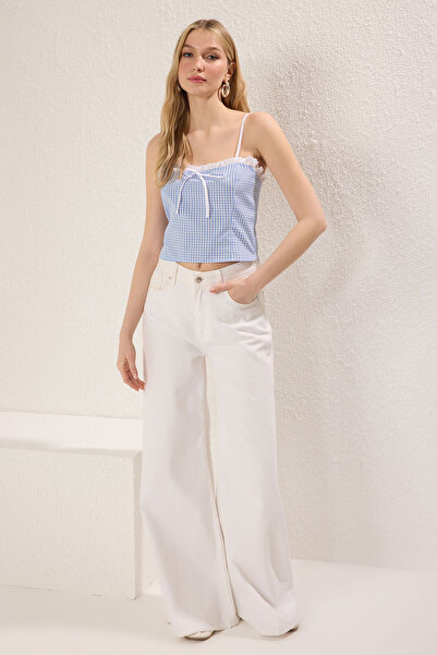 Trendyol Collection Ανοιχτό μπλε λουράκι Crop Gingham υφαντό μπλούζα TWOSS25BZ00355