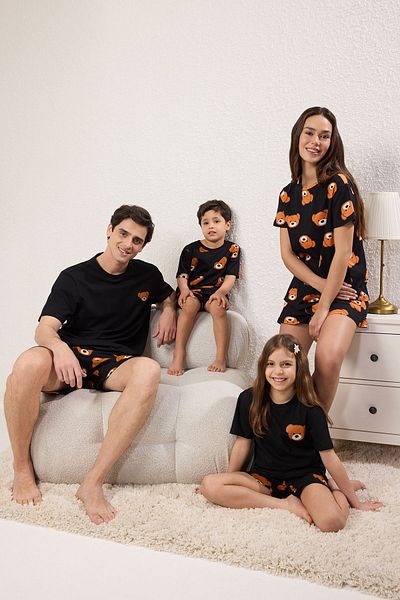 TRENDYOLKIDS Μαύρο Unisex Παιδικό 100% βαμβακερό αρκουδάκι με μοτίβο Οικογένεια/Οικογένεια-Κορίτσι Πλεκτές Πιτζάμες TKDSS25PT00016