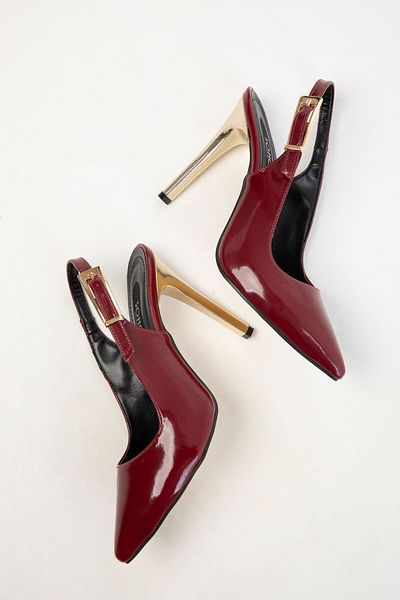 SOHO Klassische Damenschuhe mit Absatz aus bordeauxrotem Lackleder 20447