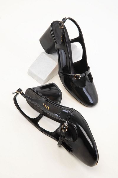 SOHO Black Patent Leather Women's Classic Heeled Shoes 20467