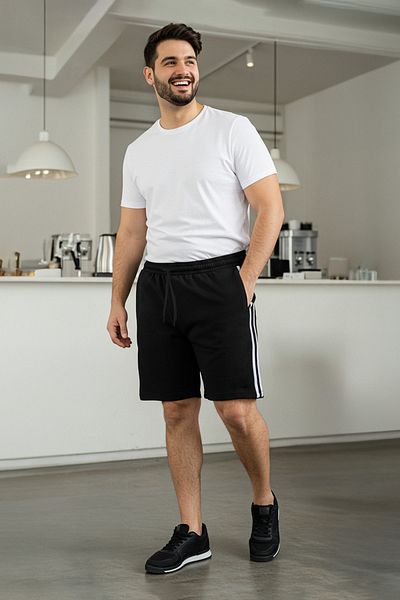 Trendyol Collection Plus Size Black Zip Shorts & Bermudas - Tmnss25Ap00010