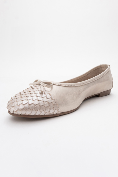 LuviShoes 02 Béžové třpytivé dámské balerínky z pravé kůže