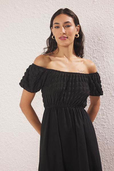Trendyol Collection Black Waist Opening Carmen Collar Gipeli Midi Woven Dress Twoss25El00770