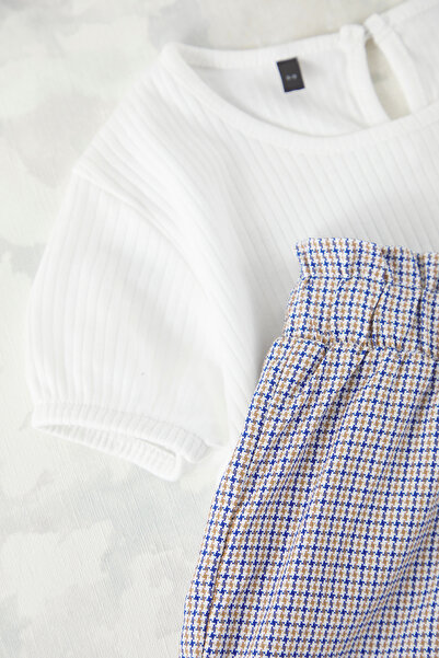 TRENDYOLKIDS Ecru Dívčí bavlněná mašle Detailní tričko-Šortky Pletené Spodní-Top Set TKDSS25AU00062