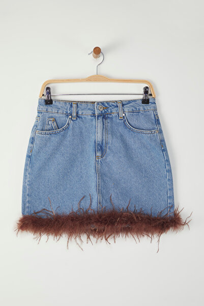 Trendyol Collection Limited Edition Blue More Sustainable Mini Denim Skirt with Brown Feather Detail Twoss25Et00111