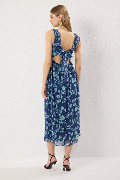 Trendyol Collection Navy Blue Floral Skirt Waist Opening Ruffle Lined Chiffon Midi Flight Flight Dress Twoss25El00621