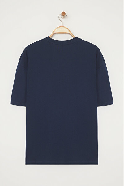 Trendyol Collection Μπλουζάκι Navy Blue Oversize Penguin Κεντημένο 100% Βαμβάκι TMNSS23TS00243