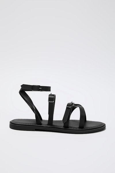 TRENDYOL SHOES Black Cross Strap Ankle Strap Women's Sandals Takss25Sd00051