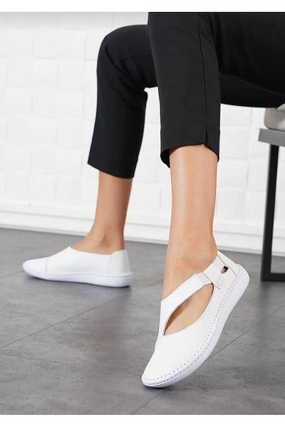 Daloğlu Genuine Leather Soft Orthopedic Side Rubber Detailed Women's Comfort Shoes
