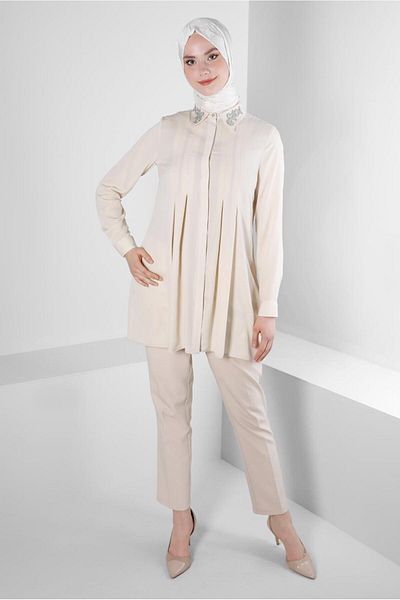 Alvina EMBROIDERED COLLAR PILYSE DETAIL TUNIC 43509