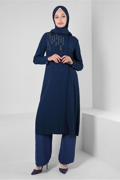 Alvina STONE EMBROIDERED LONG TUNIC WITH SIDE SLIT 43521